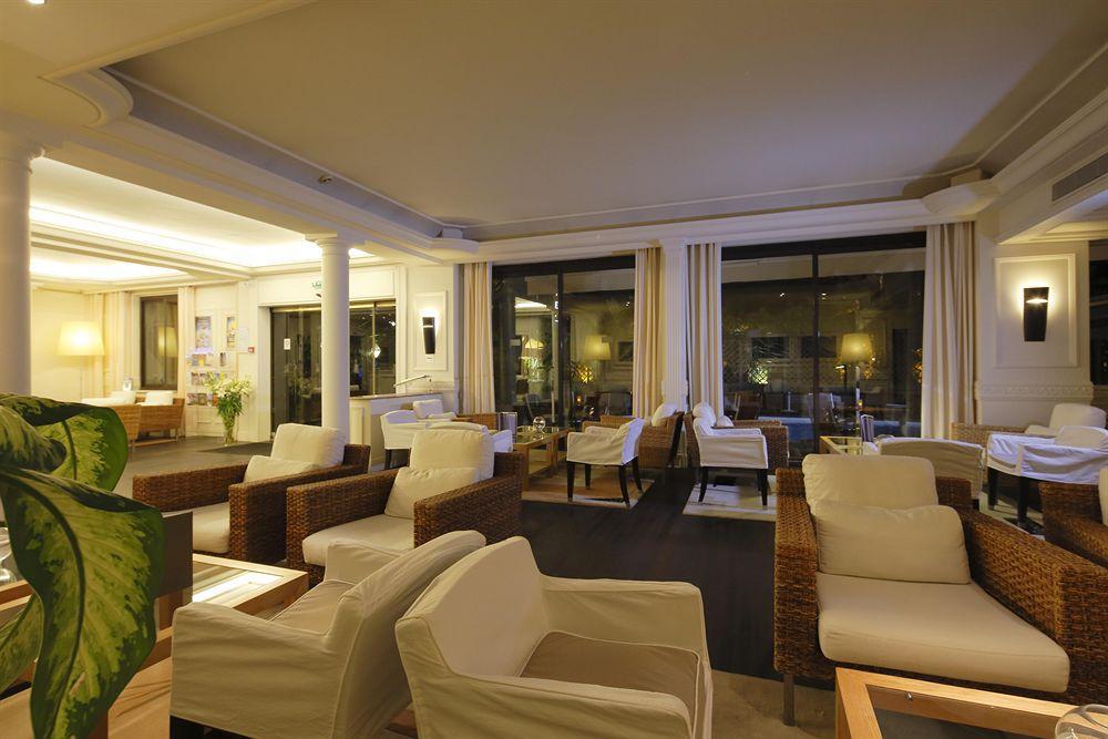 Hotel Napoleon Menton Exterior photo