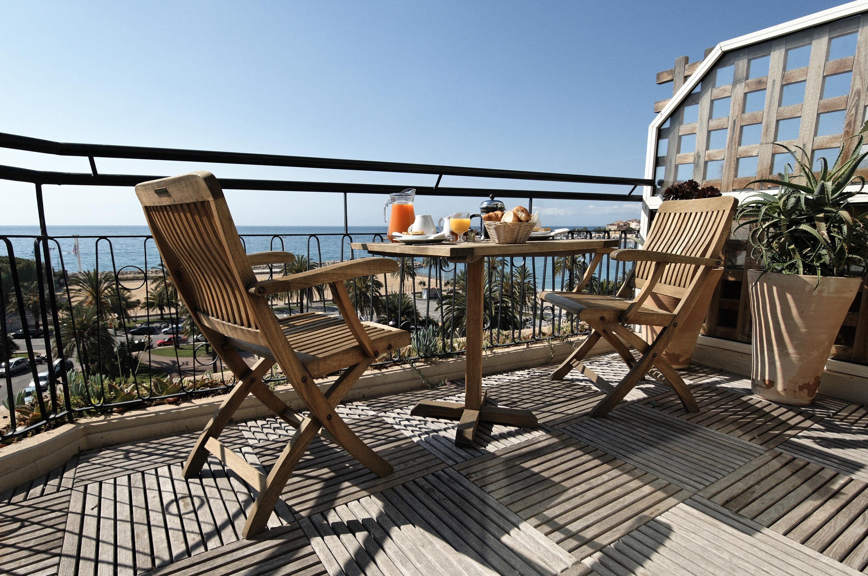 Hotel Napoleon Menton Exterior photo
