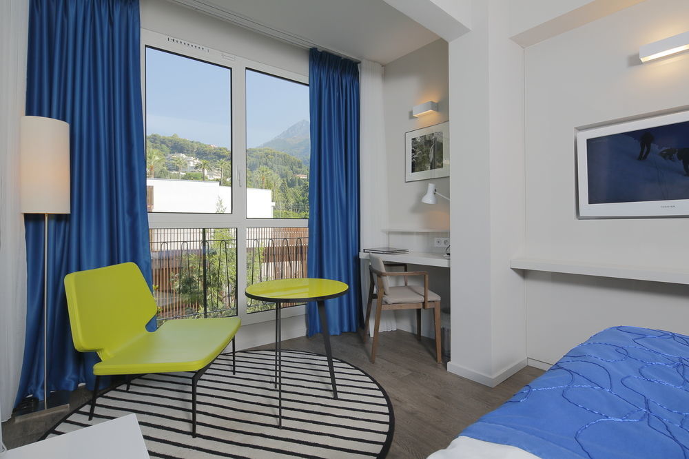 Hotel Napoleon Menton Exterior photo