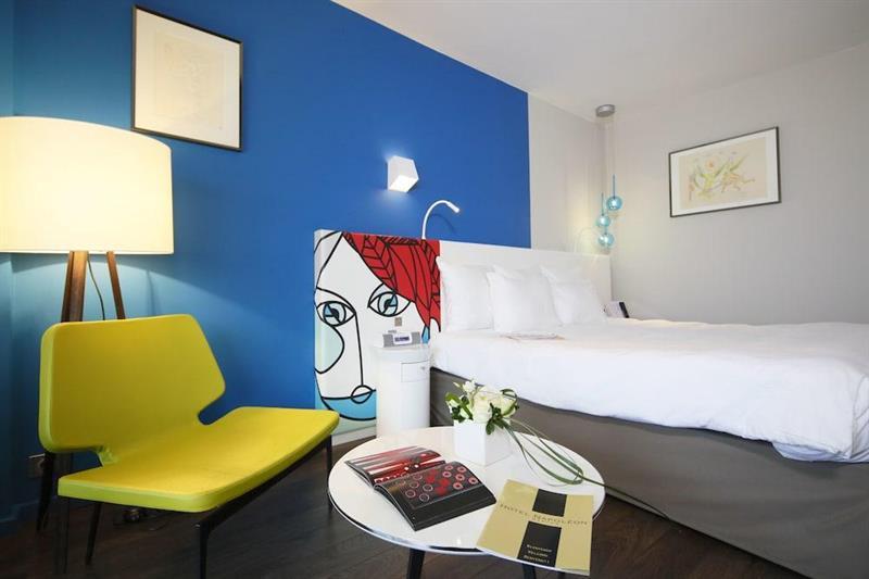 Hotel Napoleon Menton Exterior photo